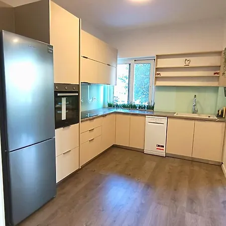 Casa Dina Nea Chora